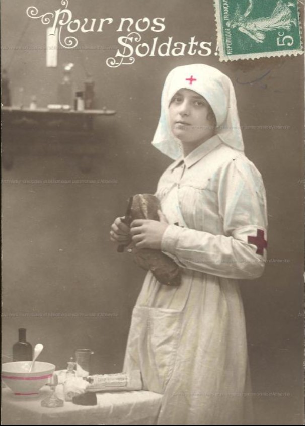 sanitariuszka I wojna światowa, siostra czerwony krzyż